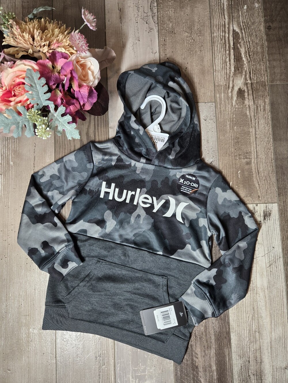 NWT Hurley Kids Black/Camo H2O‑DRI Hoodie – Size 4